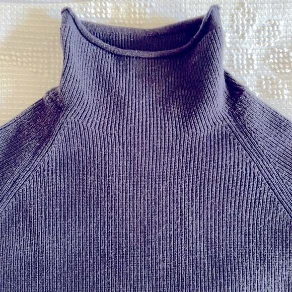 Elliott Lauren Cozy Yarn Mock Neck Bat Wing Sweater in steel size small - Picture 1 of 7